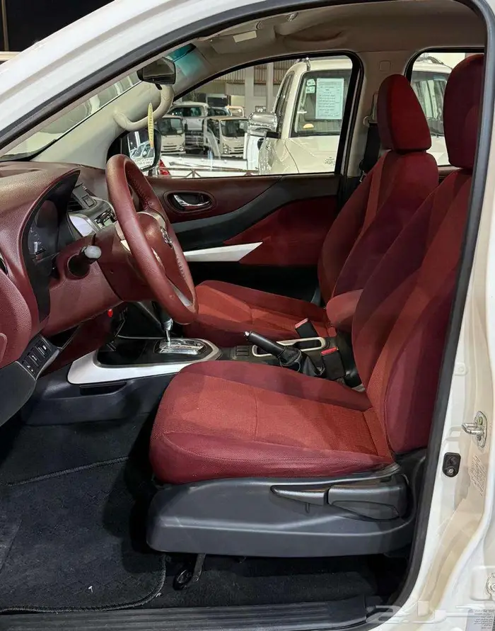 للبيع نيسان نافارا 2017 زجاج كهرب مكينه كبيره سعودي مخزززنة 15