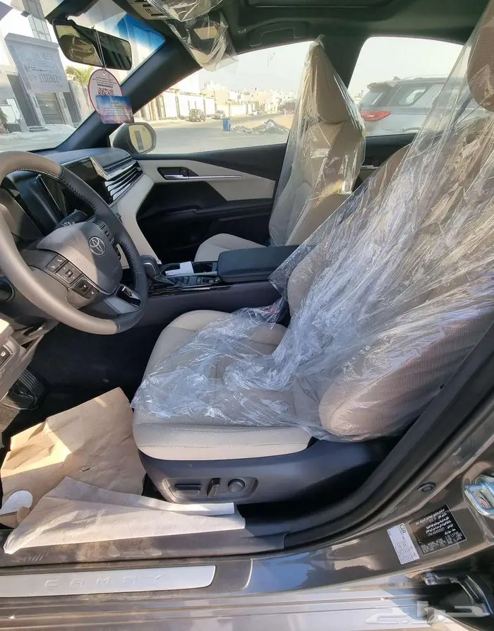 كامري 2025 نصف فل LE تيتانيوم 119.000 4