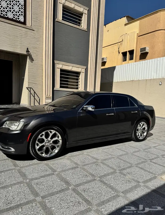 للبيع  كلايسلر 2019   مكينة هيمي 5