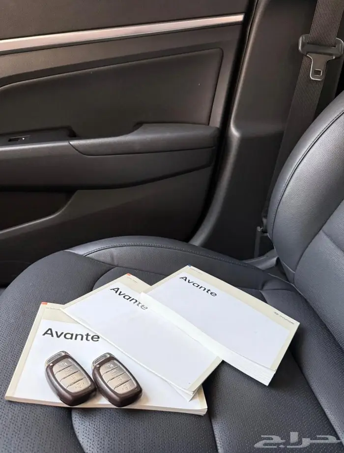 للبيع هيونداي افانتي ( النترا) 2020 فل كامل 20
