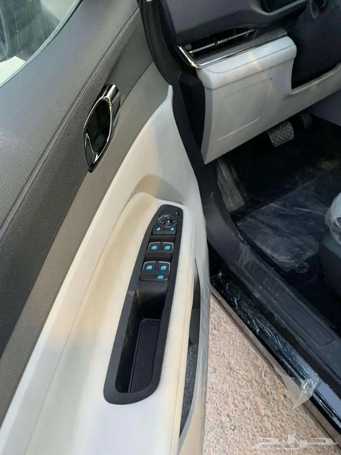 فورد تريتوري اسود نص فل ترند موديل 2025 عروض للكاش والاقساط 5