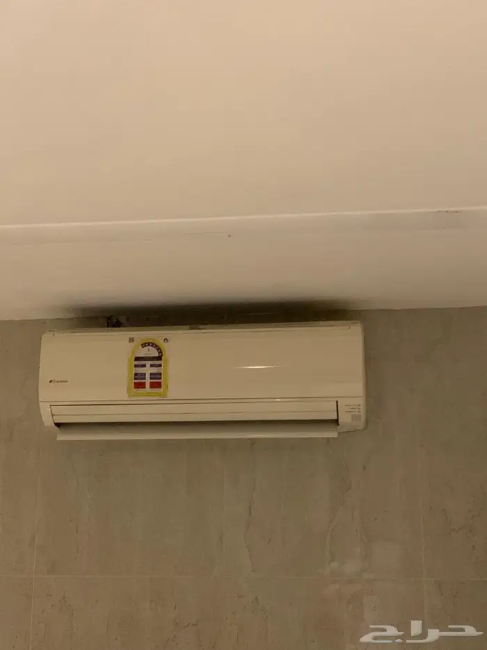 مكيفات سبلت شبه جديده 8 حبات 0