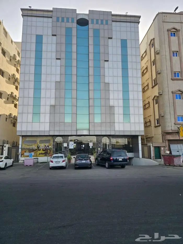 للبيع عمارة فندقية 6 أدوار وبدروم الطائف حي المليساء 1