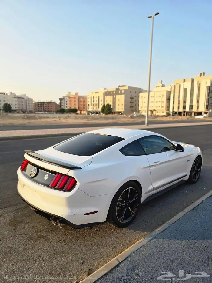 موستنج GT كاليفورنيا سبيشل 2016 3