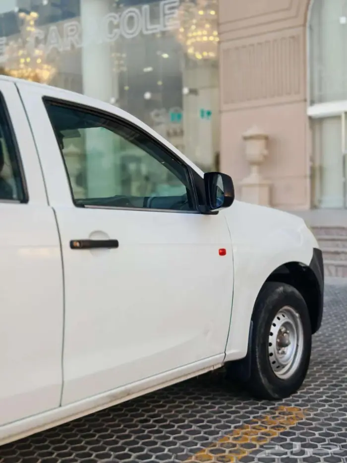 ايسوزو ديماكس نظيفة ممشى 140 فقط 12