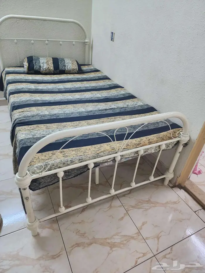 سريرين حديد 1