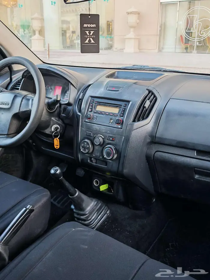 ايسوزو ديماكس نظيفة ممشى 140 فقط 21