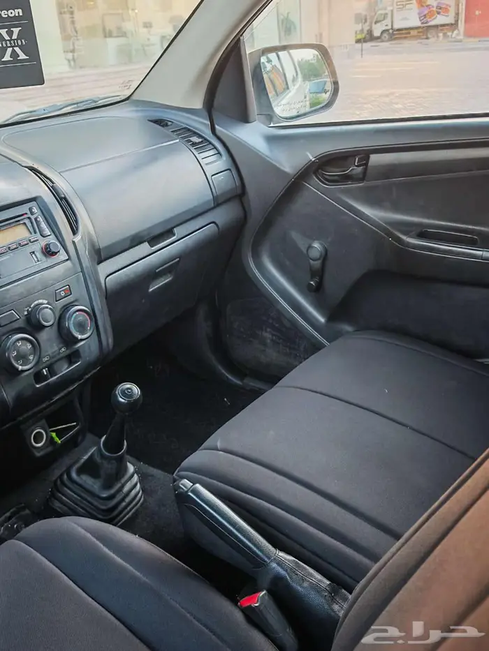 ايسوزو ديماكس نظيفة ممشى 140 فقط 36