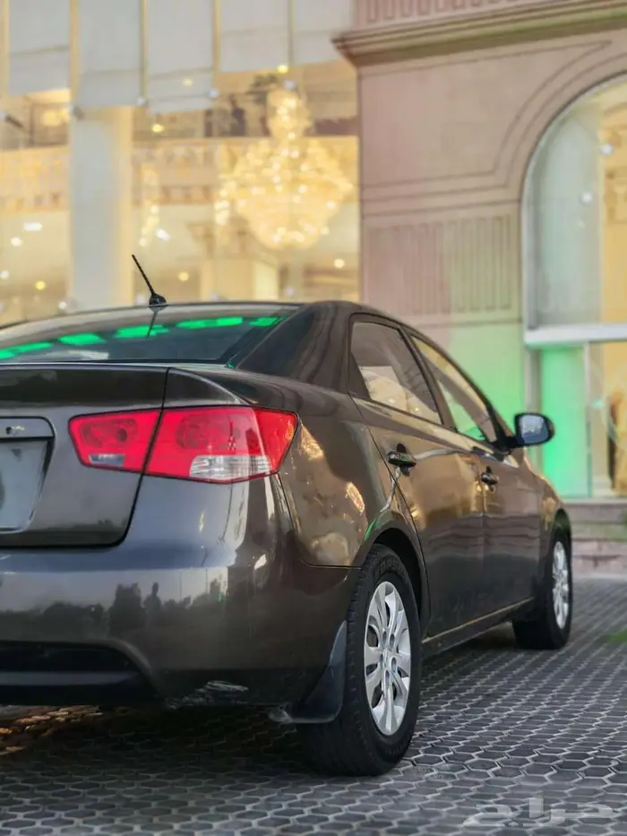 كيا سيراتو توماتيك نظيفة 11