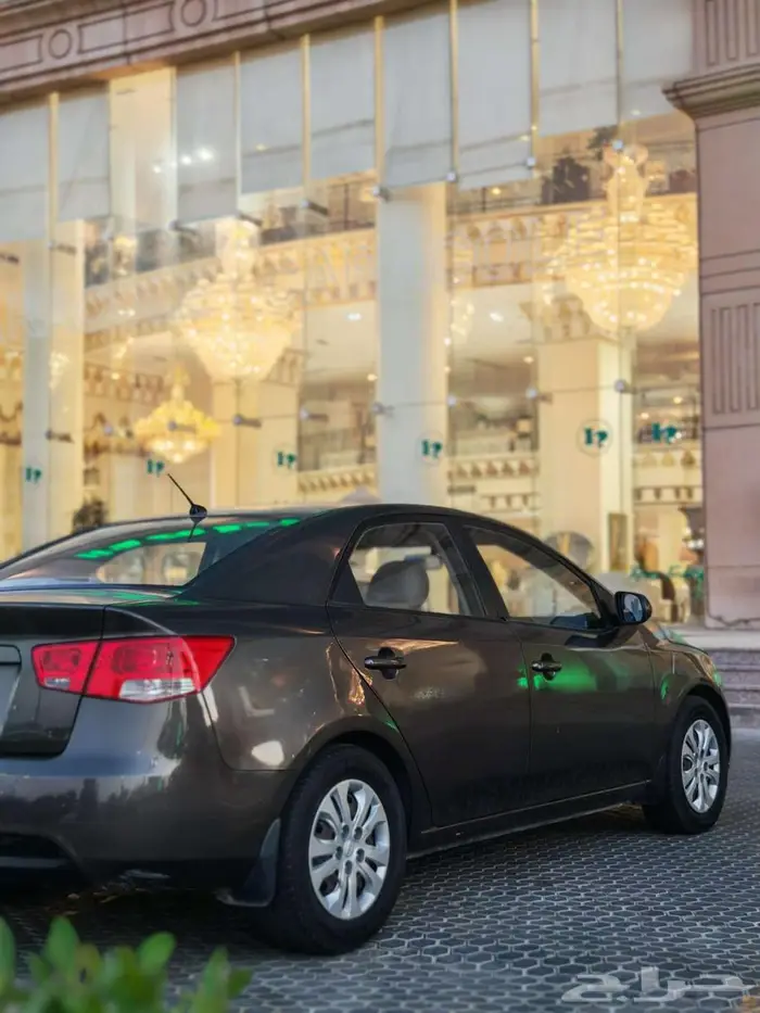 كيا سيراتو توماتيك نظيفة 21