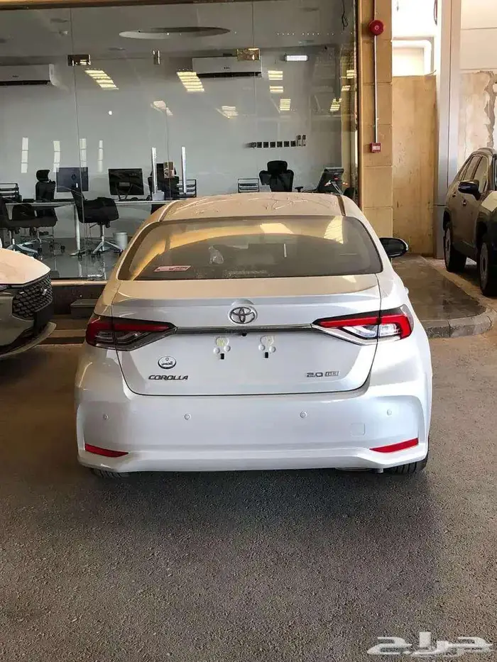 تويوتا كورولا GLI فل كامل موديل 2024 بقسط 1400 لدى الحسن 3