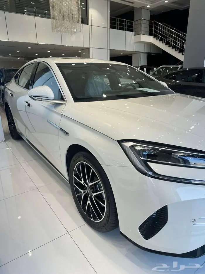 BYD seal 7 premium 2