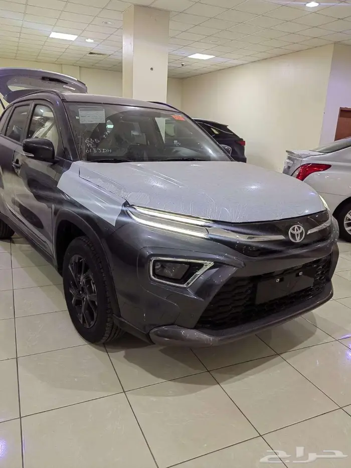 تويوتا اوربان GL2026 0