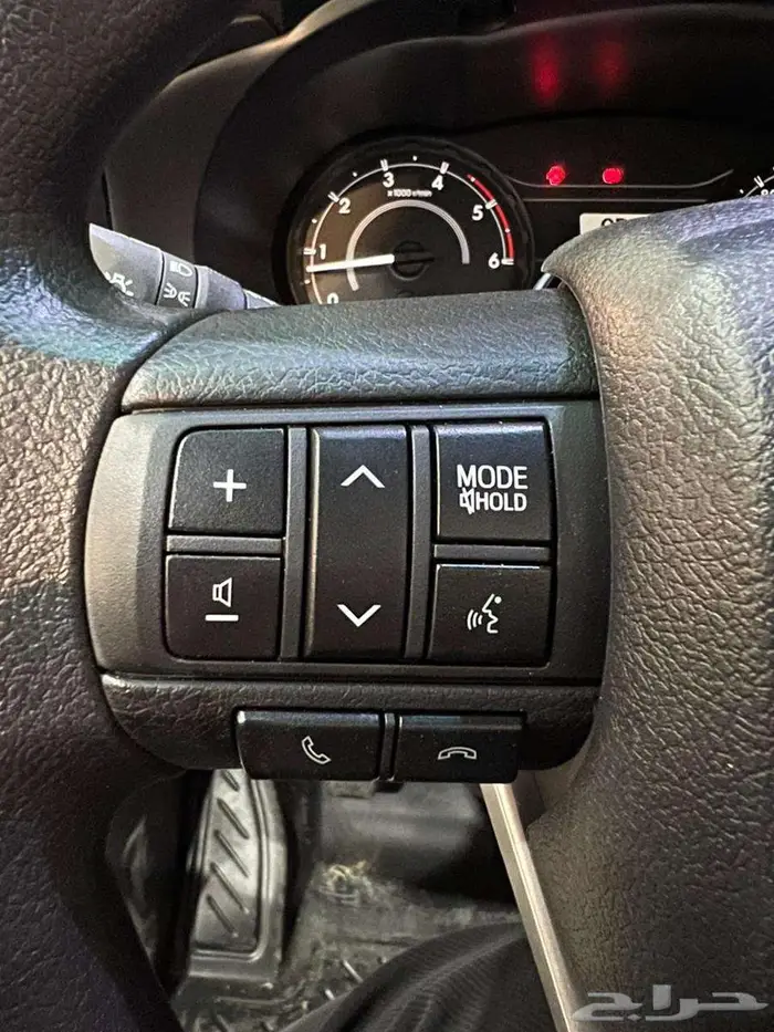 تويوتا هايلكس غماره ديزل GL ماكينه 2.4 موديل 2025 12