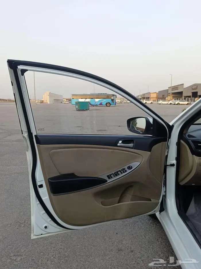 هيونداي اكسنت 2017 8