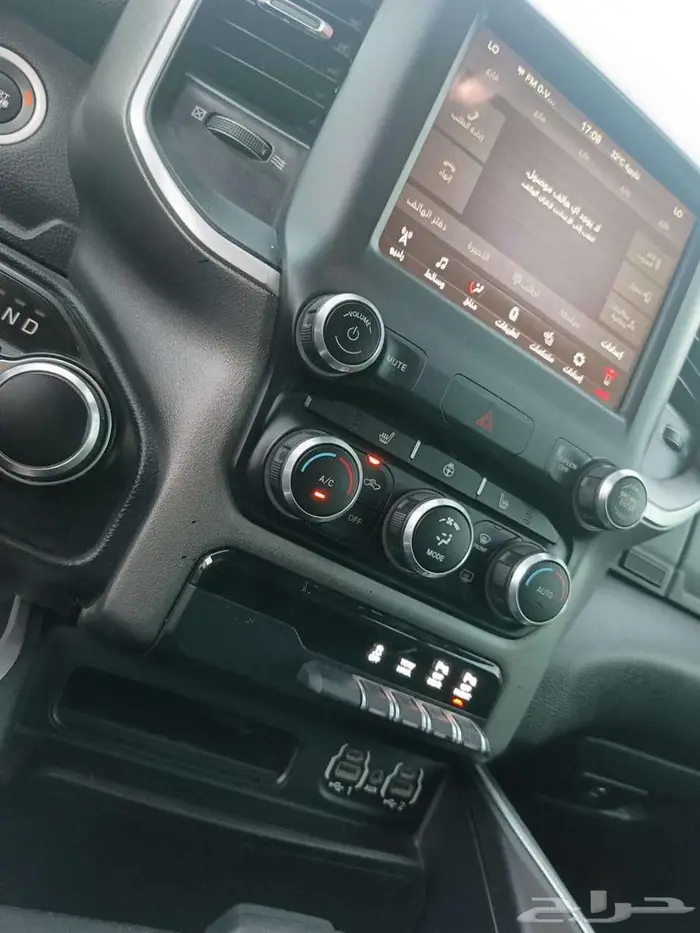 دودج رام 2021 بيج هورن 18