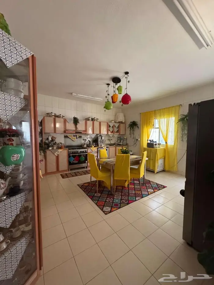 فلة مميزة غرب الأستاذ الرياضي بالقرب من الامام المسلم 2