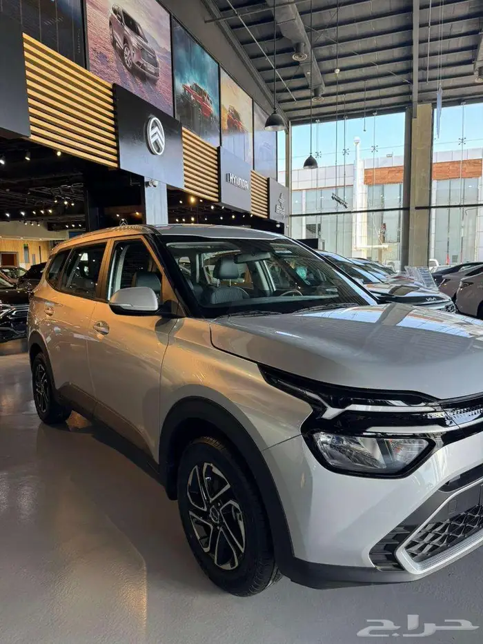 كيا كارينز بسعر حصري عرض نهاية العام الحق العرض 2