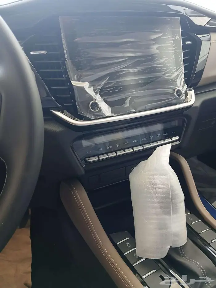 ايسوزو MUX 2025 12