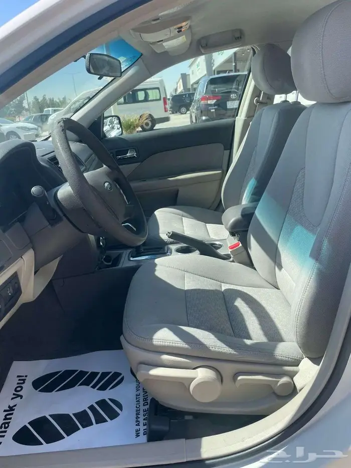 فورد فيوجن 2012 11