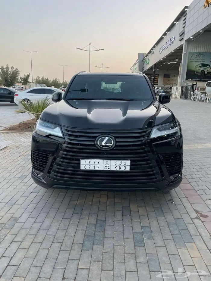 لكزس LX-600 VIP سعودي 2023 بلاك ادشن 0