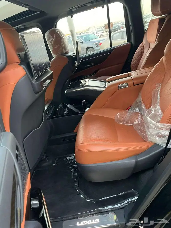 لكزس LX-600 VIP سعودي 2023 بلاك ادشن 28
