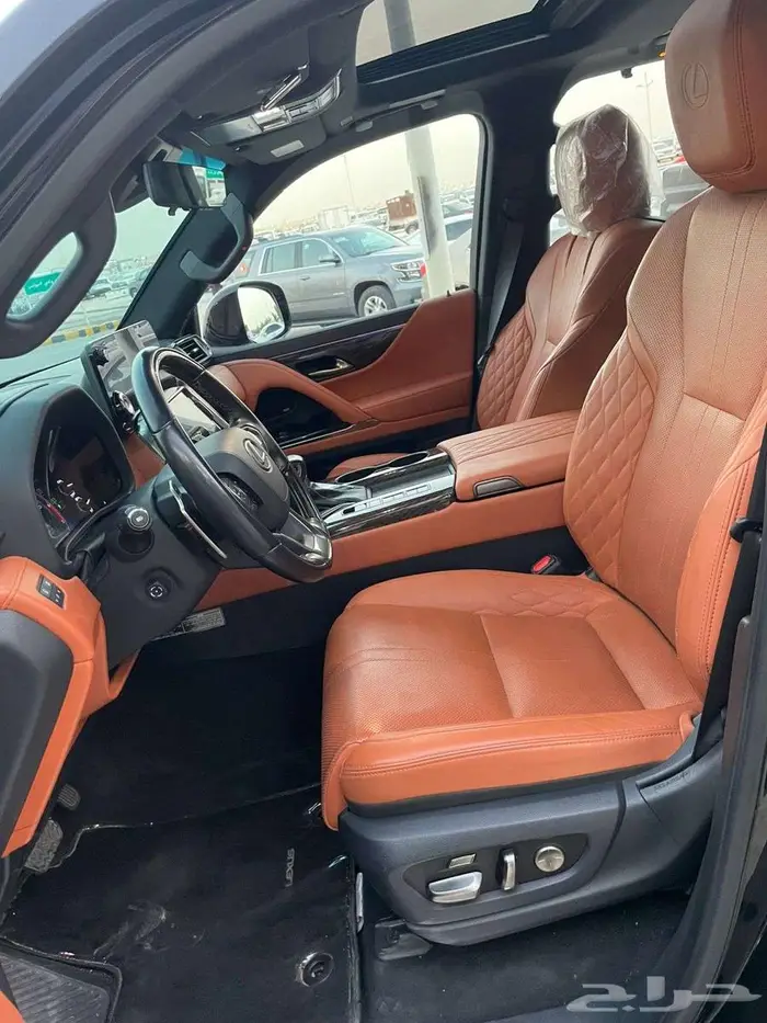 لكزس LX-600 VIP سعودي 2023 بلاك ادشن 26