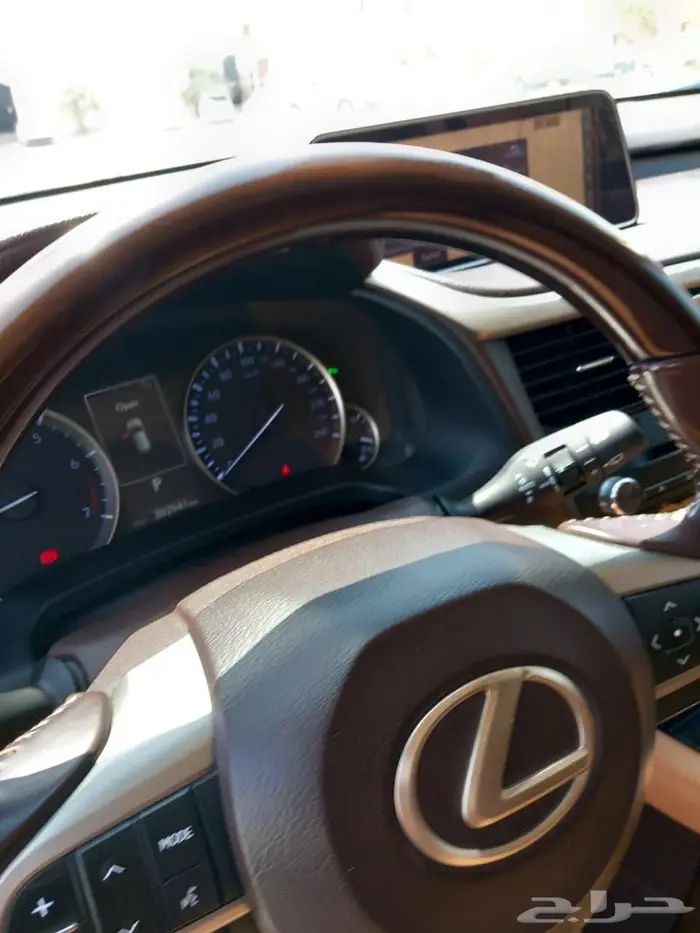 لكزس RX 2017 سعودي نضيف جدا منوة المستخدم 18