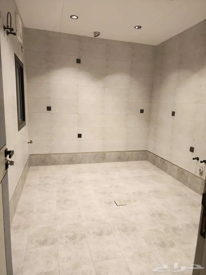 للايجار شقة 4 غرف جديدة خلف الياسمين مول 1