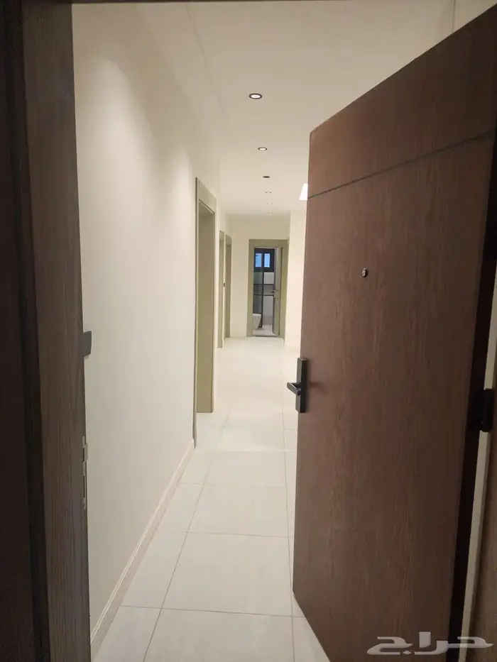 للايجار شقة 4 غرف جديدة خلف الياسمين مول 4