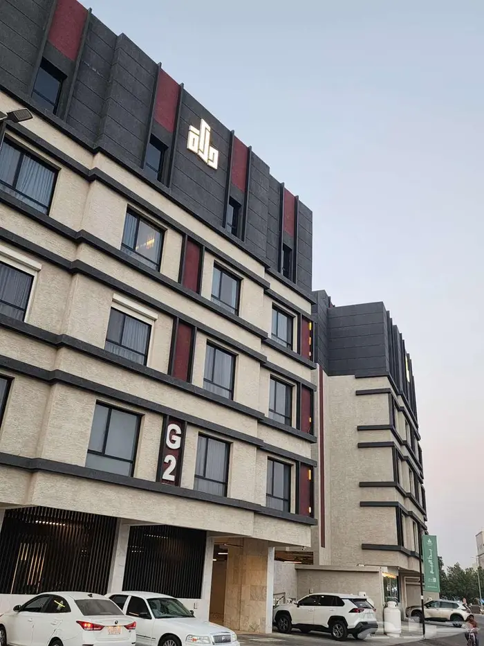 للايجار شقة 4 غرف جديدة خلف الياسمين مول 0