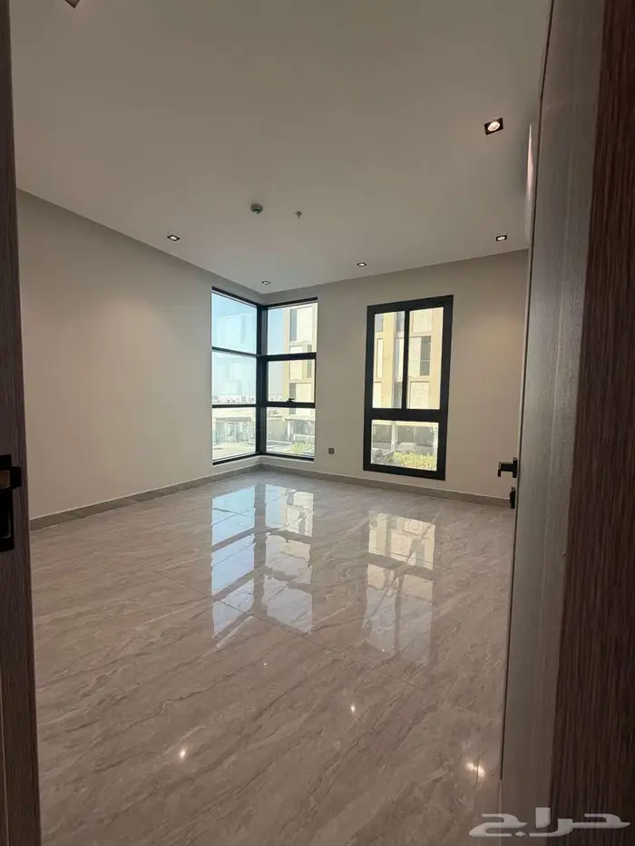 شقة امامية مميزة 0