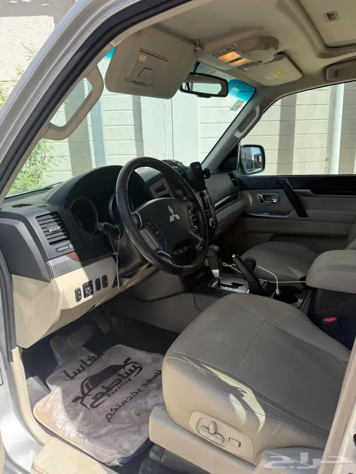 متسوبيشي باجيرو 2018 علامة ذهبية 3.8 خالي من الرش 10