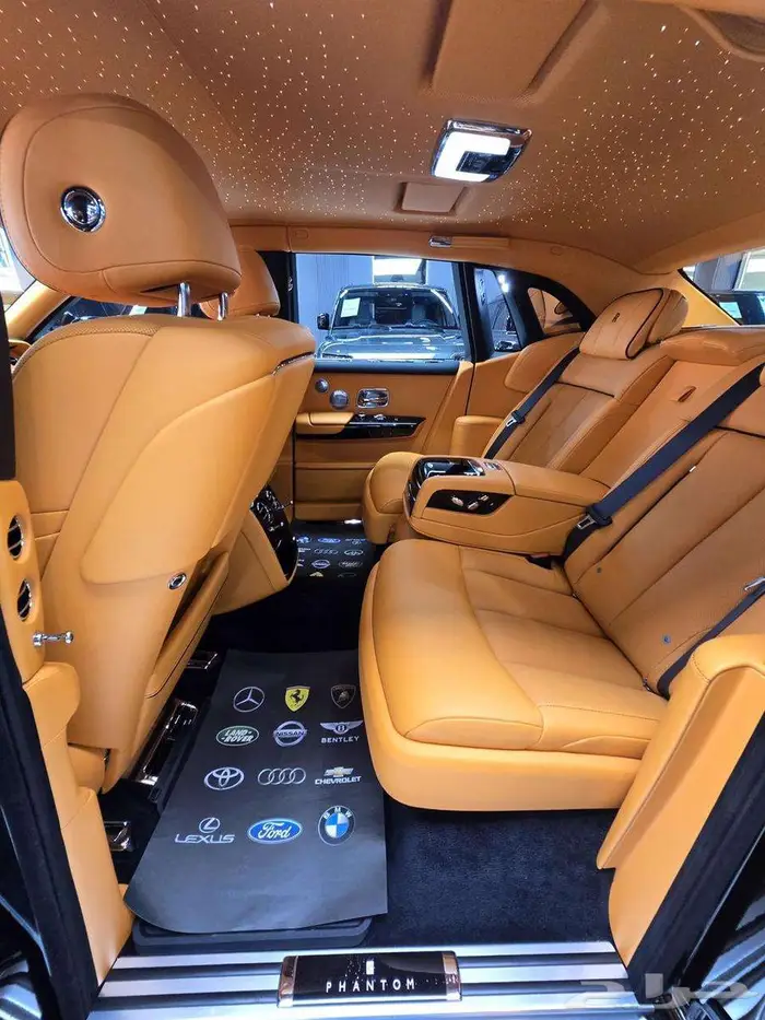 Rolls-Royce Phantom - 2026 - NEW 14