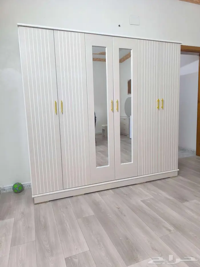 غرف نوم جديده و جاهزه للبيع بسعر مخفض 9