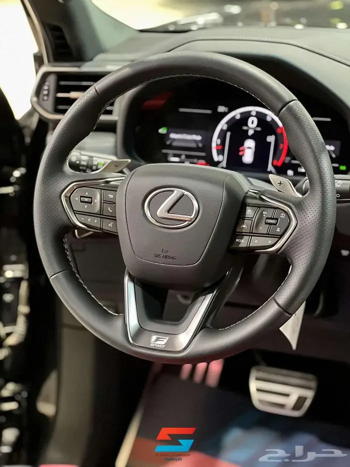 لكزس اف سبورت 10