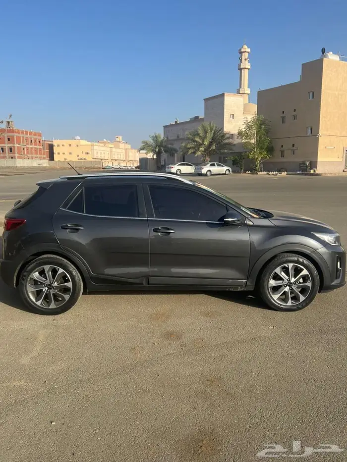 كيا ستونيك ديزل 10