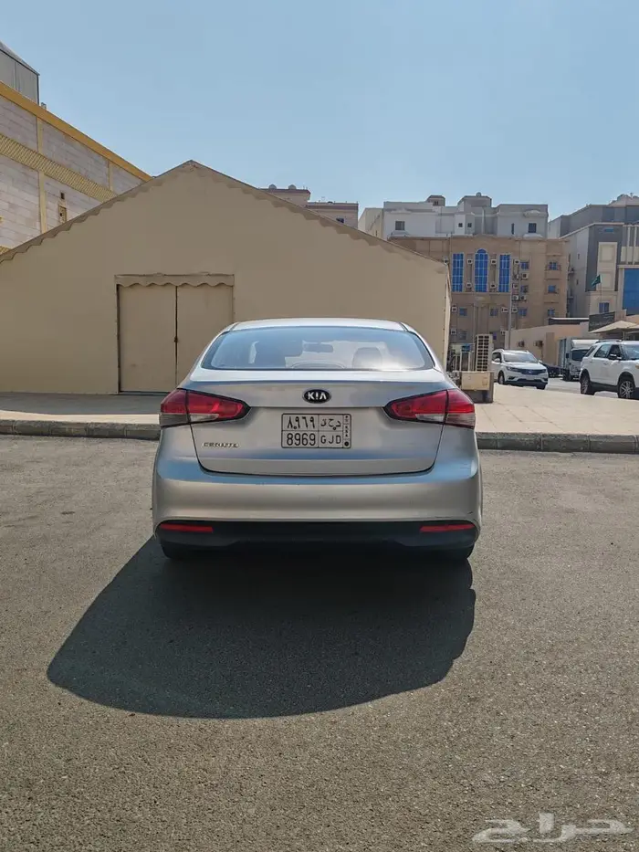 سيراتو 2018 ستاندر 5