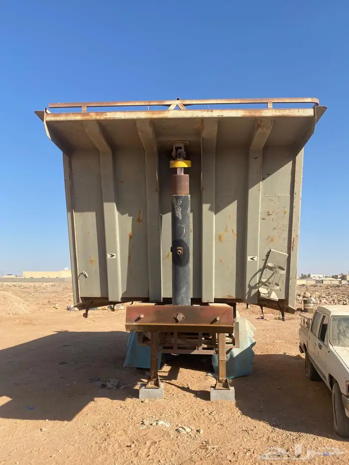 صندوق قلاب نظيف 22 متر 2