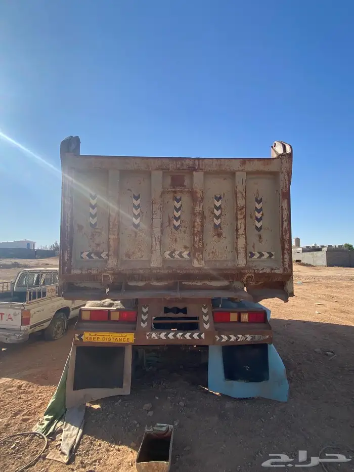 صندوق قلاب نظيف 22 متر 4