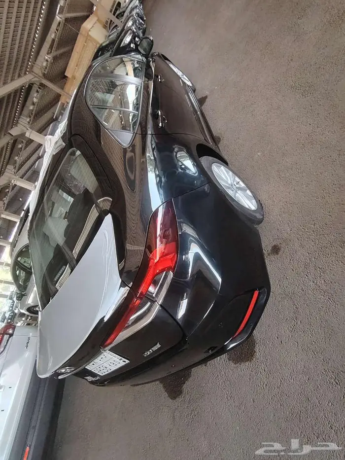 كورولا مطور مكينه 2000 موديل 2025 بنزين اسود حبه فقط 8