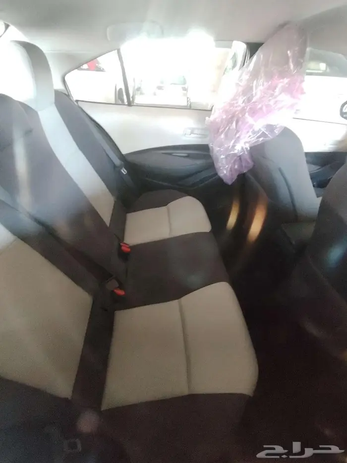 كورولا مطور مكينه 2000 موديل 2025 بنزين اسود حبه فقط 15