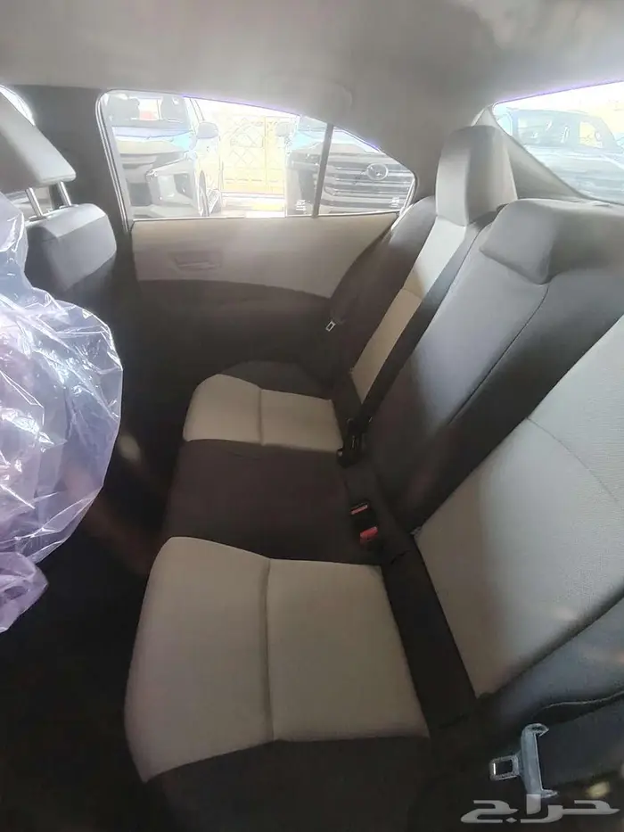 كورولا مطور مكينه 2000 موديل 2025 بنزين اسود حبه فقط 16