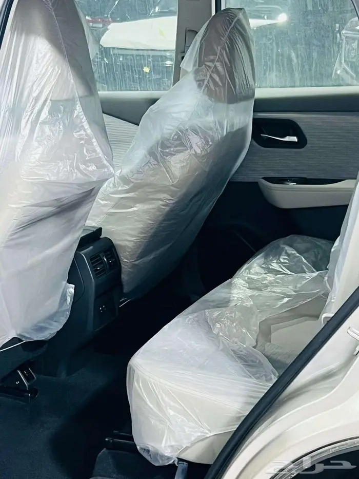 نيسان اكس تريل 7 مقاعد دفع رباعي ستاندر 2025 8