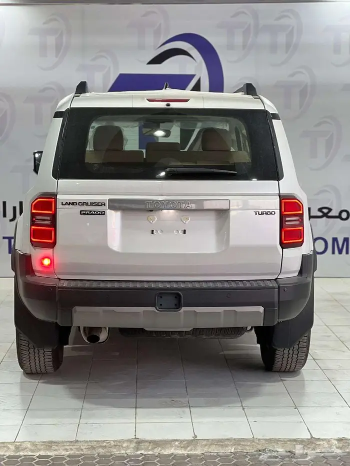 تويوتا برادو TXL2 بنزين 2025 5