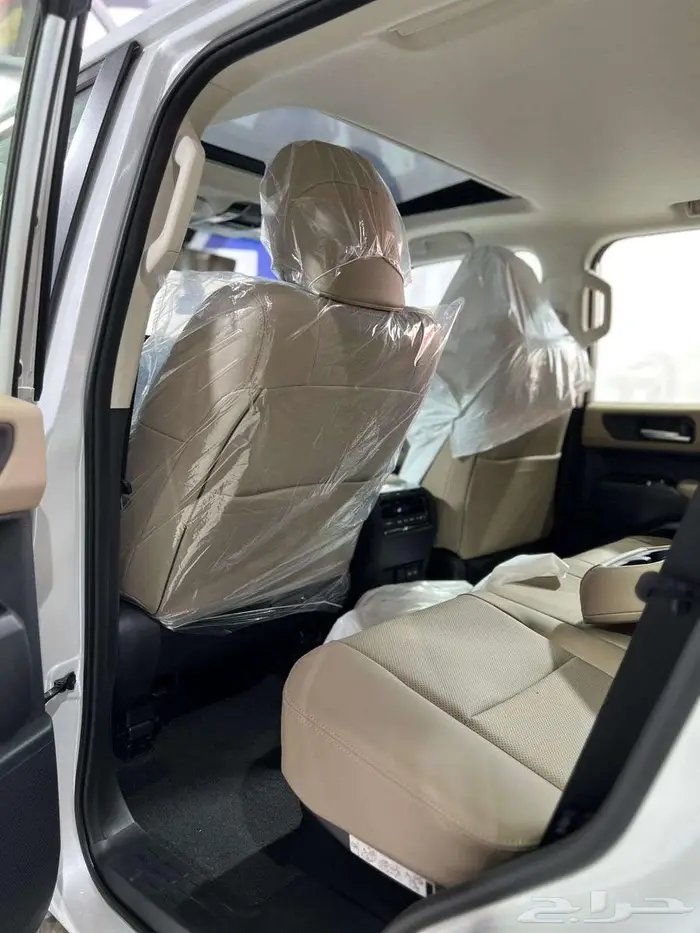 تويوتا برادو TXL2 بنزين 2025 12