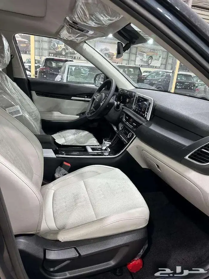 كيا سيلتوس استاندر مطور موديل 2025 لدى الخضر للسيارات 7