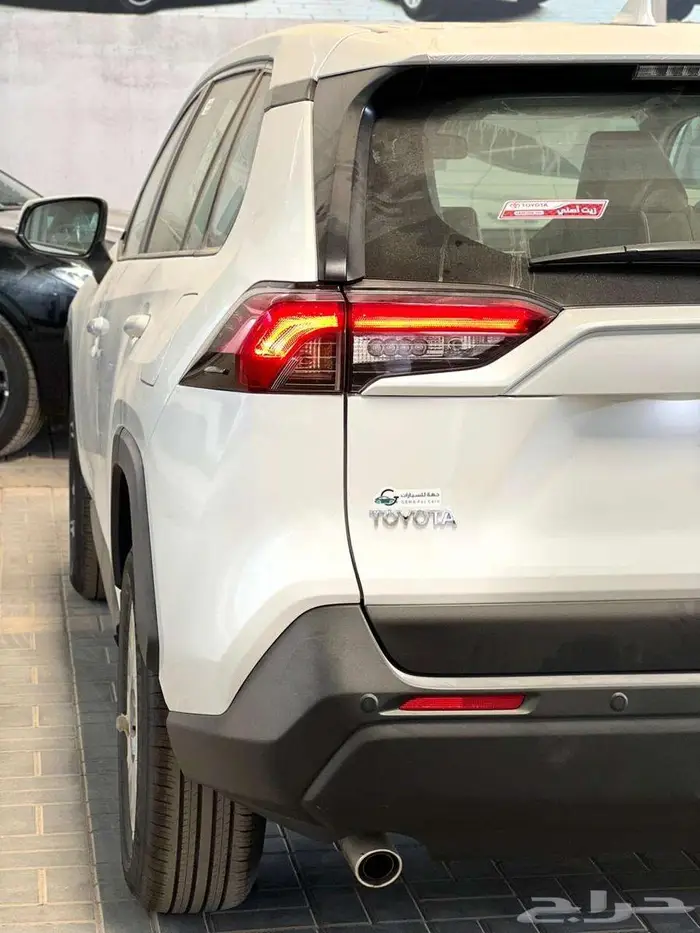 تويوتا راف فور ستاندر دبل وبدون دبل 2025 16