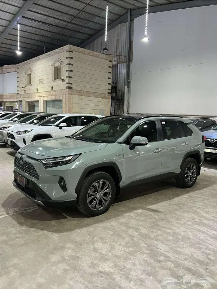 تويوتا راف فور 2023 هايبرد فل كامل ( عبداللطيف جميل ) 2