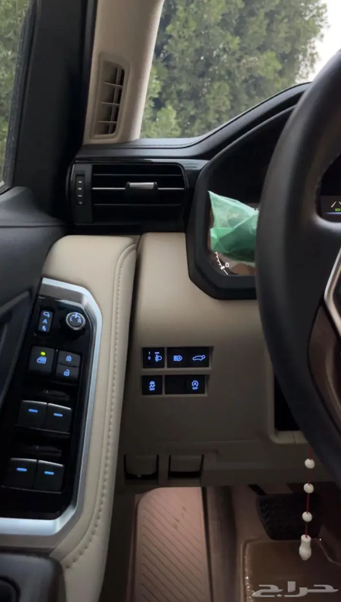 لاندكروزر 2024 GXR-L5 فل كامل وارد عبداللطيف جميل 8